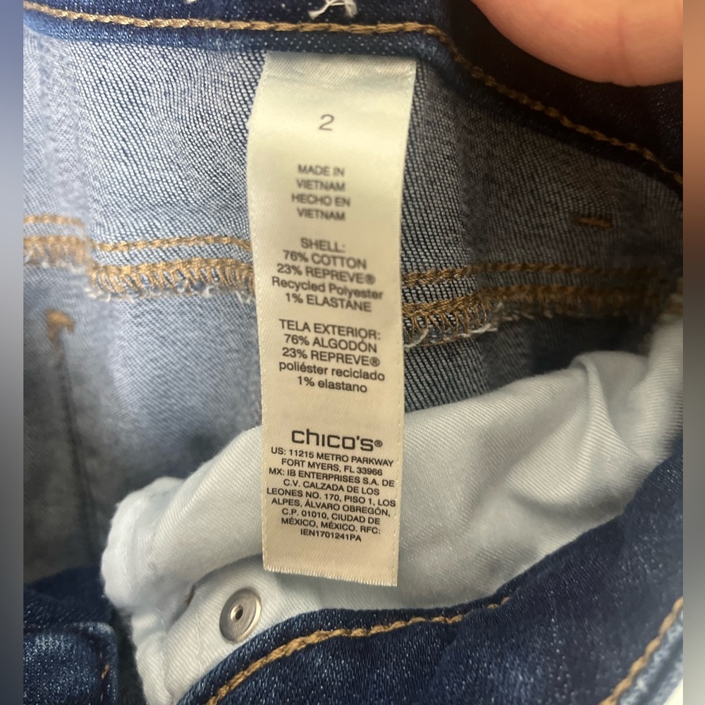 Chico's Perfect Stretch Girlfriend Jeans - Picture 4 of 4